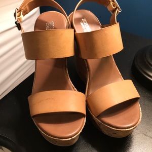 Tan wedges